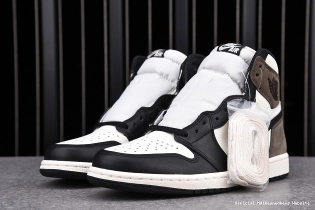 Official Maikesneakers RETRO HIGH AIR JORDAN 1 DARK 555088-105 MOCHA 0802